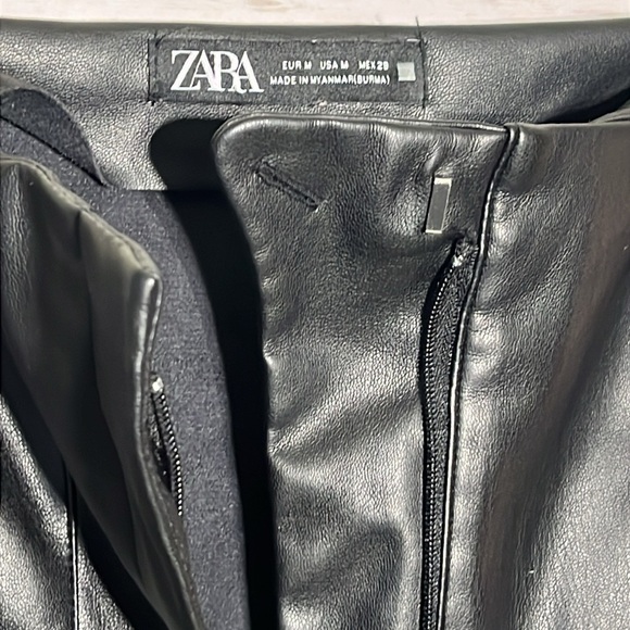 Zara faux leather pants - Picture 3 of 5